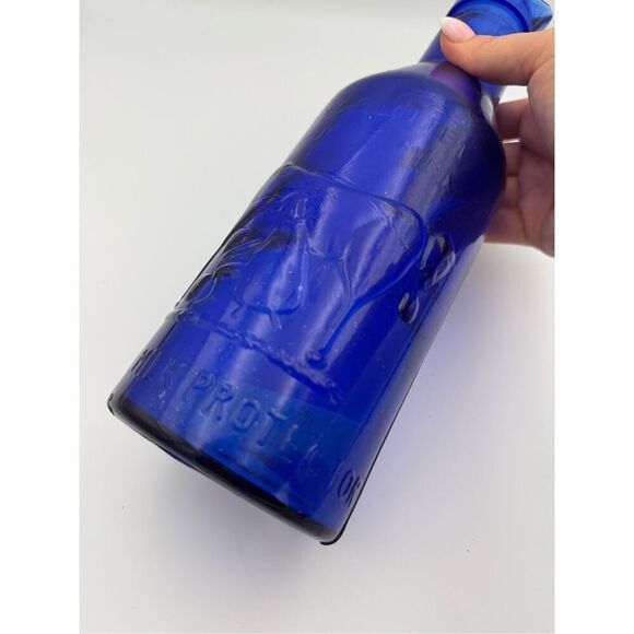 Vintage Cobalt Blue Glass Milk Bottle ‘Absolutely Pure Milk’ The Milk Protector - Picture 5 of 7